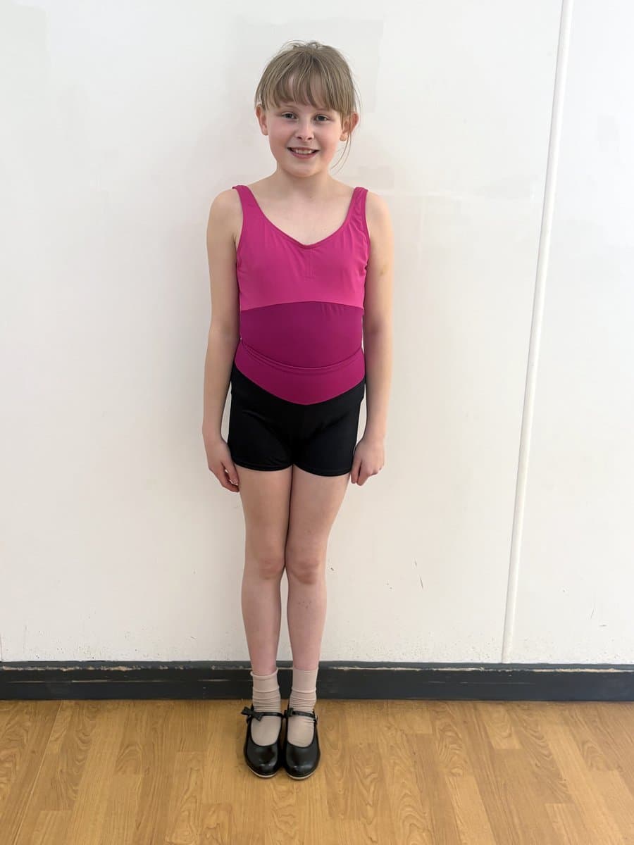 En Pointe Theatre Arts uniform